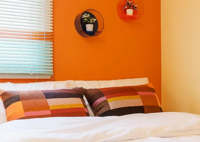 101stayㅣfamily-friendlyㅣstn 1minㅣ2br 3bedsㅣprivate Houseㅣ6 Guestsㅣprivate Yard #ddp #경복궁 #남산 #명동 #홍대 #성수 Seul