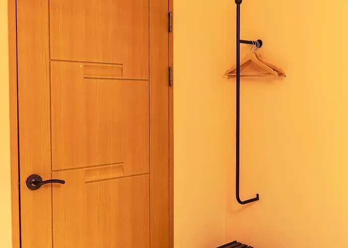 Appartamento 101stayㅣfamily-friendlyㅣstn 1minㅣ2br 3bedsㅣprivate Houseㅣ6 Guestsㅣprivate Yard #ddp #경복궁 #남산 #명동 #홍대 #성수 *